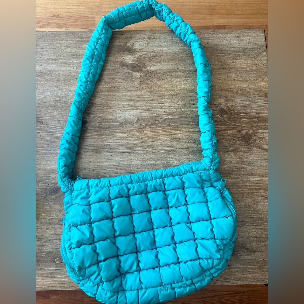 Crossbody quilted purse